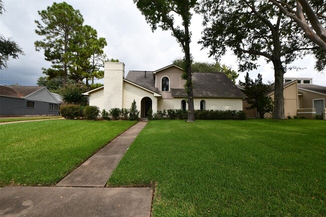 property at 3410 Plum Brook Ln