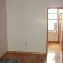 242 Melrose St-Unit -2H in Brooklyn, NY - Building Photo - Building Photo