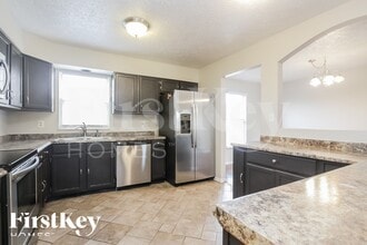 7724 Gullit Way in Indianapolis, IN - Building Photo - Building Photo