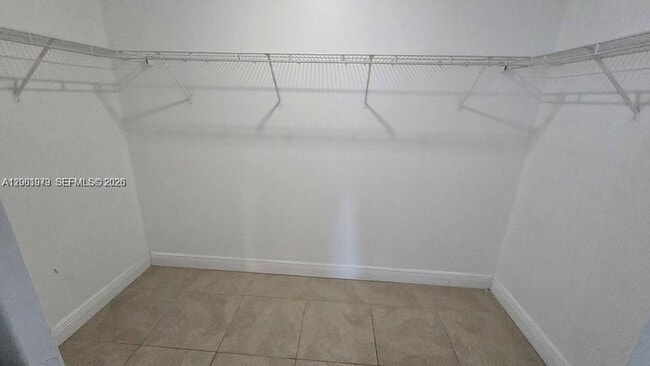 1010 SW Dubuque Ave in Port St. Lucie, FL - Foto de edificio - Building Photo