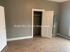 372 Hammond St in Bangor, ME - Building Photo - Building Photo