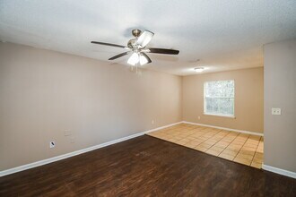 1508 Golf Forest Dr in Jacksonville, FL - Building Photo - Building Photo