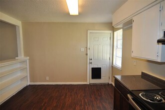 1319 Barbara St in Mesquite, TX - Building Photo - Building Photo