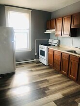 5342 Reisterstown Rd, Unit 2 in Baltimore, MD - Foto de edificio - Building Photo