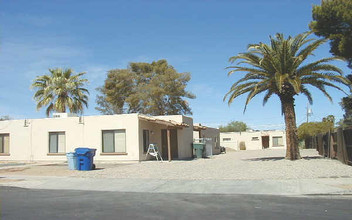 2137-2145 N Bell Ave in Tucson, AZ - Building Photo - Building Photo