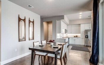 4316 Almeda Rd in Houston, TX - Building Photo - Building Photo