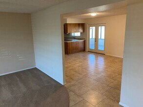3618 W Eugie Ave in Phoenix, AZ - Building Photo - Building Photo