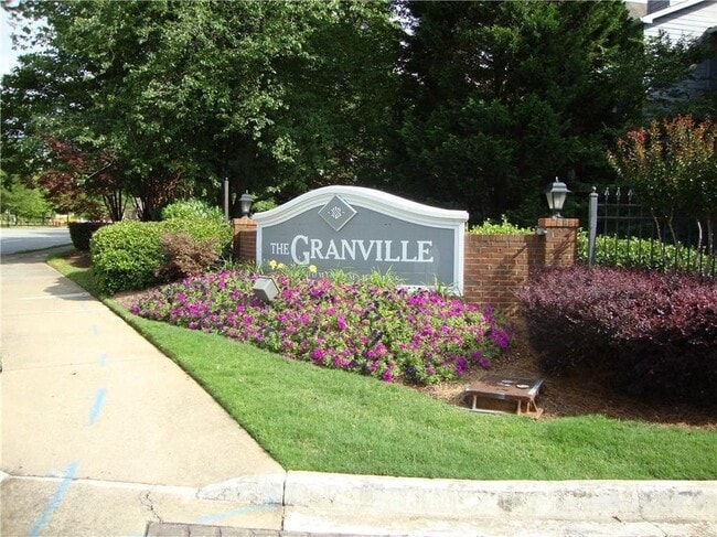 514 Granville Ct, Unit 514 in Atlanta, GA - Building Photo - Building Photo