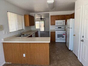 8144 W Watkins St in Phoenix, AZ - Building Photo - Building Photo