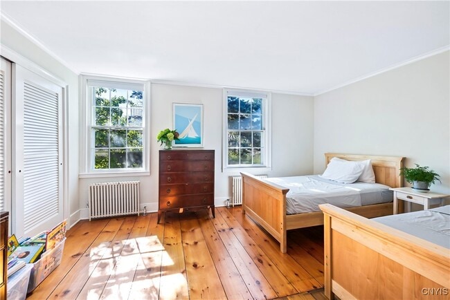 property at 31 State St