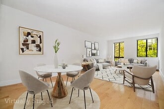 425 W 53rd St in New York, NY - Building Photo - Building Photo