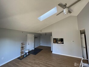 104 Ravens Crest Dr in Plainsboro, NJ - Building Photo - Building Photo