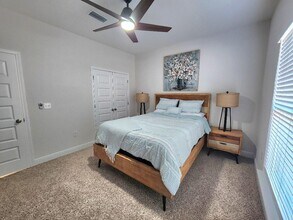 7814 Burnside Lp in Pensacola, FL - Building Photo - Building Photo
