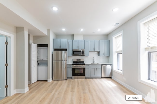 437 W Belden Ave, Unit 428-438-05
