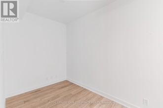 108-1108 Peter St in Toronto, ON - Building Photo - Building Photo