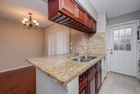 10615 Briar Forest Dr photo'