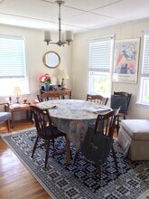 74 Puritan Rd, Unit #1 in Swampscott, MA - Foto de edificio - Building Photo