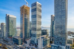 Lago at the Waterfront in Toronto, ON - Building Photo