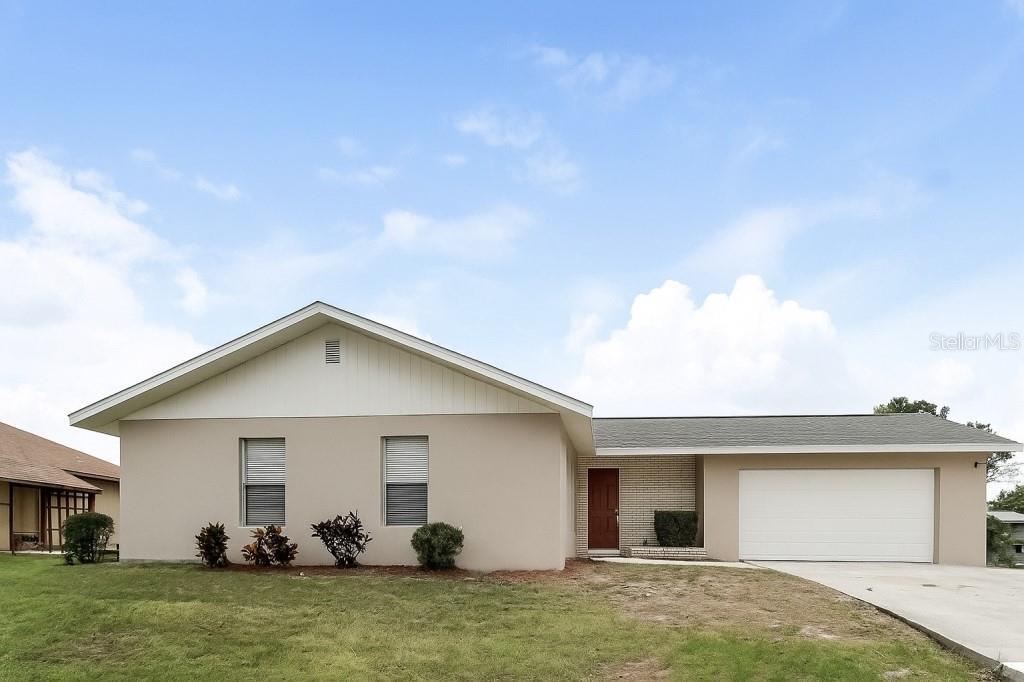 621 Palomas Ave in Ocoee, FL - Building Photo