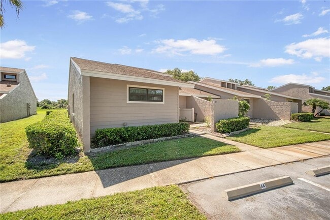 5225 Imperial Lakes Blvd in Mulberry, FL - Building Photo - Building Photo