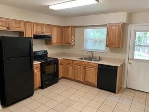 623 Crestview Ave in Niceville, FL - Building Photo - Building Photo