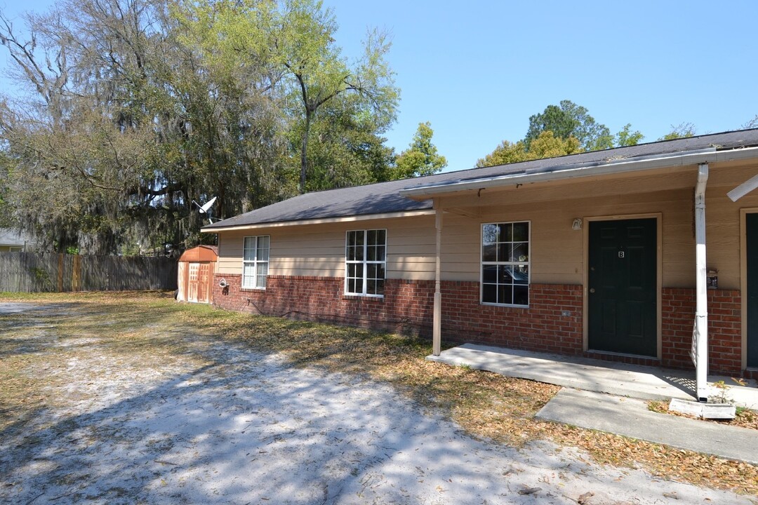 103 Welborn St in Hinesville, GA - Building Photo