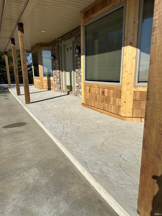 22611 Campbell Rd in Spencerville, IN - Building Photo - Building Photo