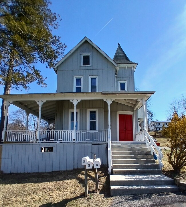 3 Vermont Ave in Congers, NY - Building Photo
