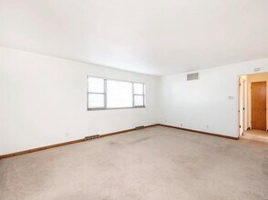 20 N 82nd St in Belleville, IL - Building Photo - Building Photo