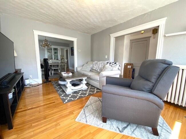 230 Boylston St, Unit 230 in Watertown, MA - Building Photo - Building Photo