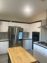 2116 Rhonda Terrace in Henderson, NV - Building Photo - Building Photo