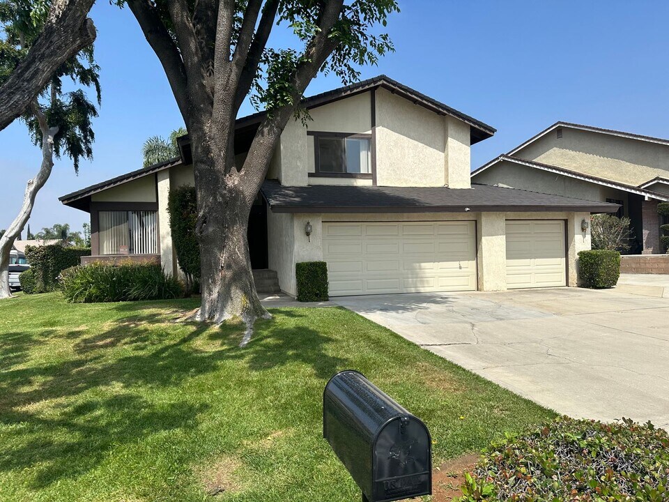 5993 Nina Ct in Riverside, CA - Building Photo