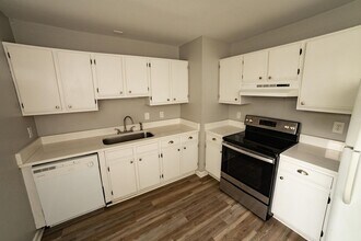 200 Bellmore Ave in Nashville, TN - Building Photo - Building Photo