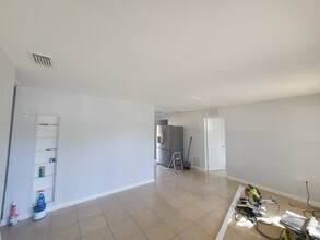 9319 91st Terrace in Seminole, FL - Building Photo - Building Photo