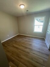 329 N King Ave in Dyersburg, TN - Building Photo - Building Photo