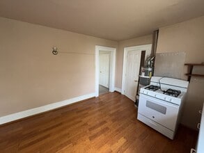 2436 A St in Eureka, CA - Building Photo - Building Photo