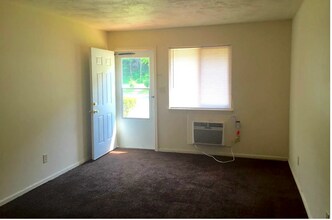 2920 New Walkertown Rd in Winston-Salem, NC - Building Photo - Building Photo