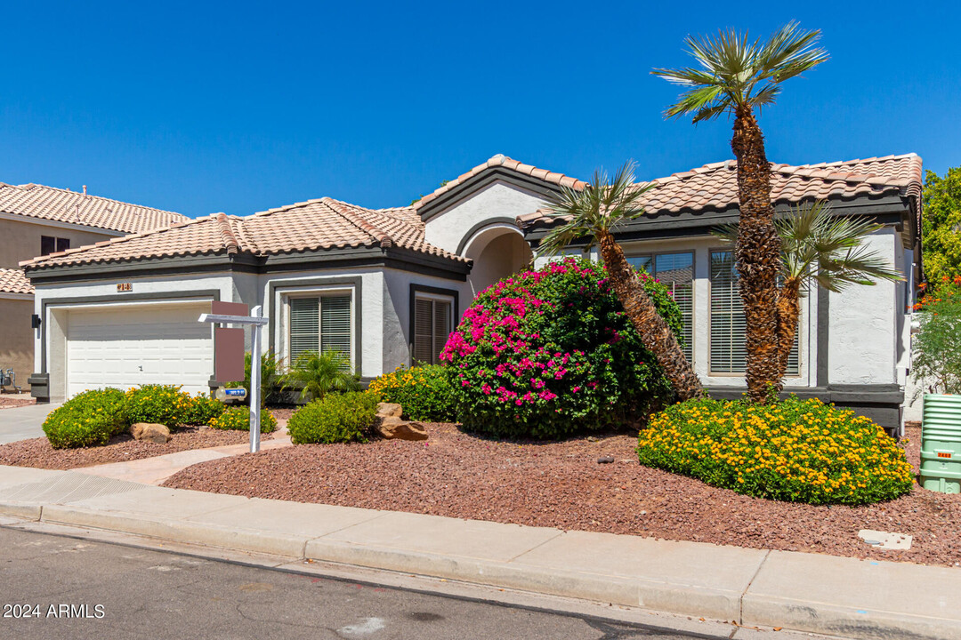 2468 S Salida Del Sol in Chandler, AZ - Building Photo