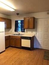 7665 Spouse Dr in Prescott Valley, AZ - Building Photo - Building Photo
