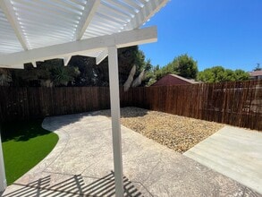 6025 Banbury St in San Diego, CA - Building Photo - Building Photo