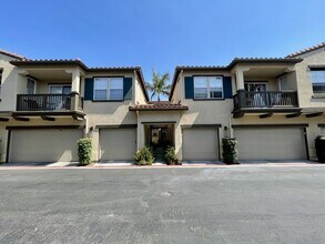 649 Sumner Way in Oceanside, CA - Building Photo - Building Photo