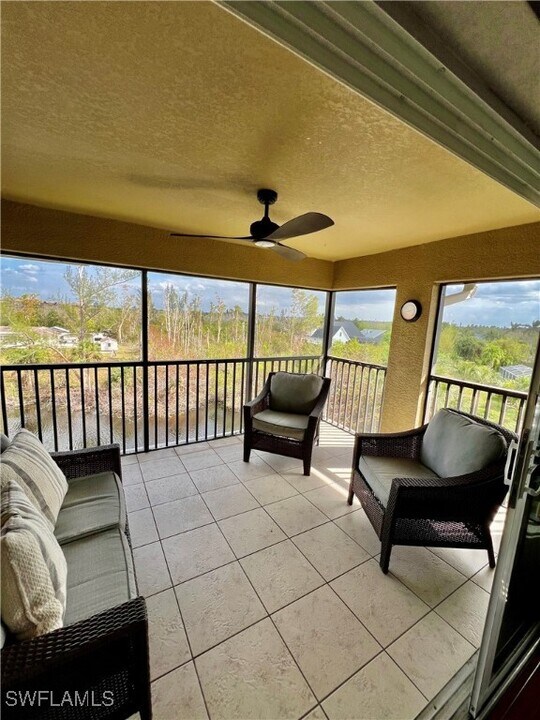 10091 Lake Cove Dr in Ft. Myers, FL - Building Photo