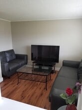 4812-4847 47 Ave in Cold Lake, AB - Building Photo - Building Photo