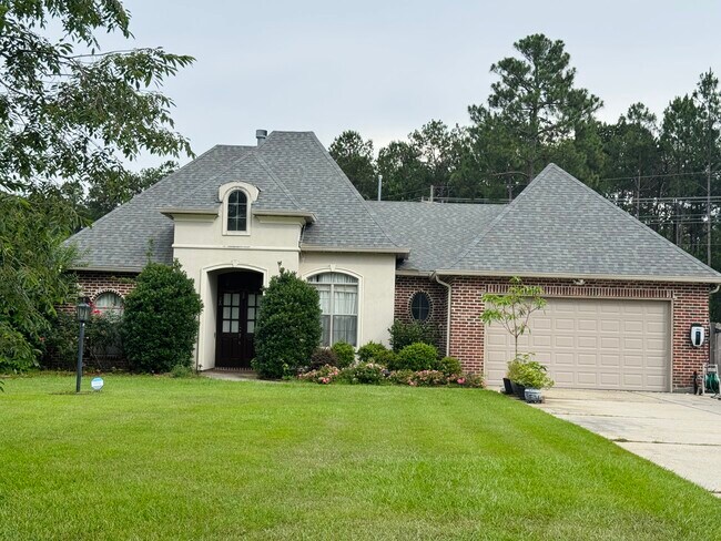 2678 Bluff Ct in Mandeville, LA - Building Photo - Building Photo
