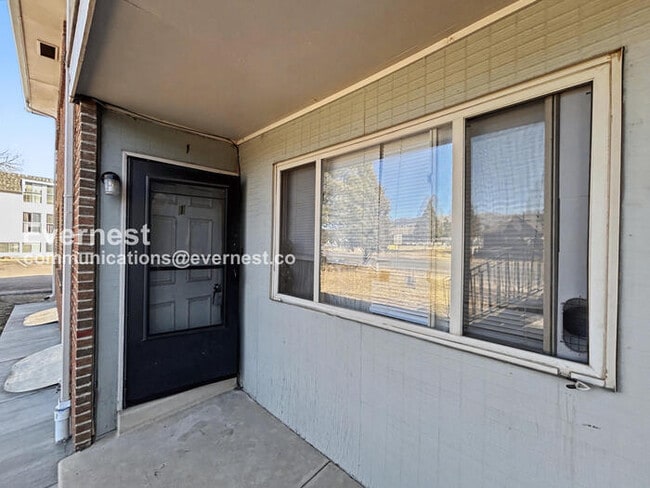 4311 N Chestnut St in Colorado Springs, CO - Building Photo - Building Photo