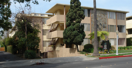 Stone Pine Apartments in Pasadena, CA - Building Photo - Building Photo