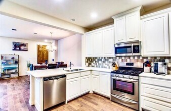 4215 Snow Goose Trail in Arlington, TX - Building Photo - Building Photo