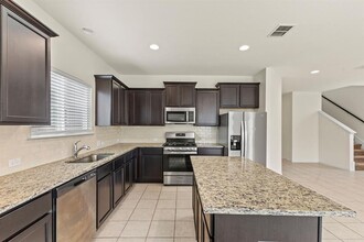 10809 Harwood Overlook Pass in Austin, TX - Building Photo - Building Photo