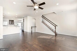 7959 Alchemy Wy in Elkridge, MD - Building Photo - Building Photo