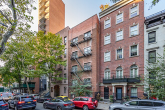 258 E 78th St in New York, NY - Building Photo - Building Photo